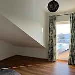 Neue Moderne Mit Infrarot Sauna Und Grossen Garten Appartamento *