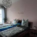 Neue Moderne Mit Infrarot Sauna Und Grossen Garten * Hengersberg