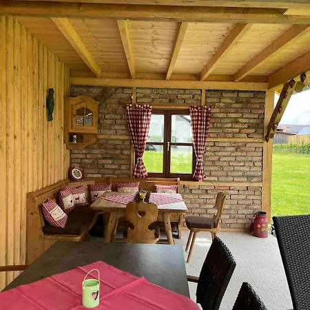 Neue Moderne Mit Infrarot Sauna Und Grossen Garten Appartement Hengersberg