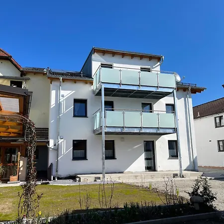 Appartement Neue Moderne Mit Infrarot Sauna Und Grossen Garten
