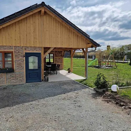 Neue Moderne Mit Infrarot Sauna Und Grossen Garten Appartement